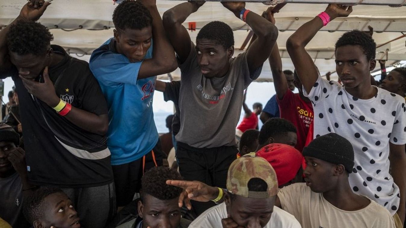 Spanish NGO rescues 176 irregular migrants in international waters
