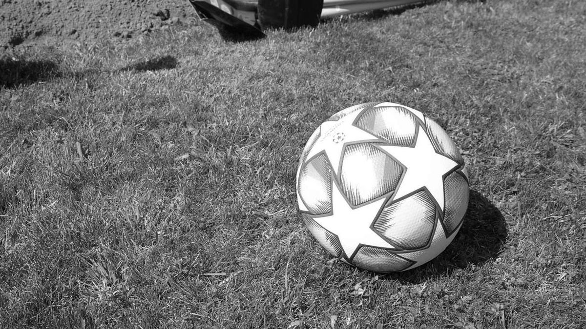 A Ruch Chorzów–Widzew Lódz találkozón 50 ezer néző volt jelen, ami lengyel rekord