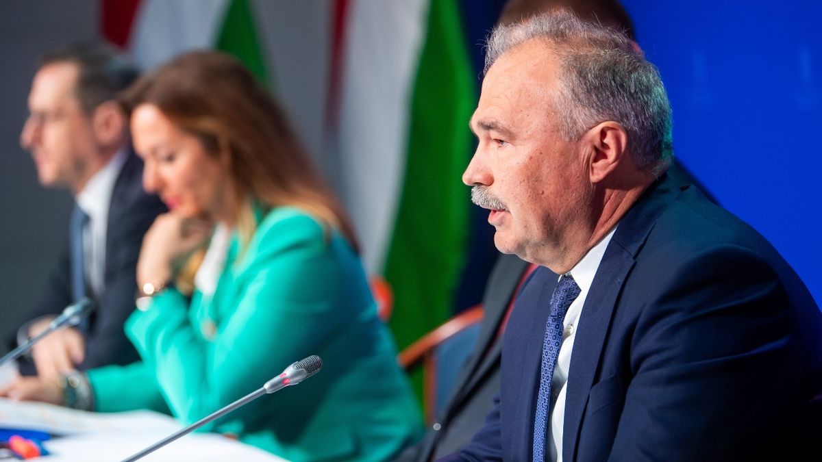 Agrárminiszter: Brüsszel az ukrán oligarchákat támogatja!