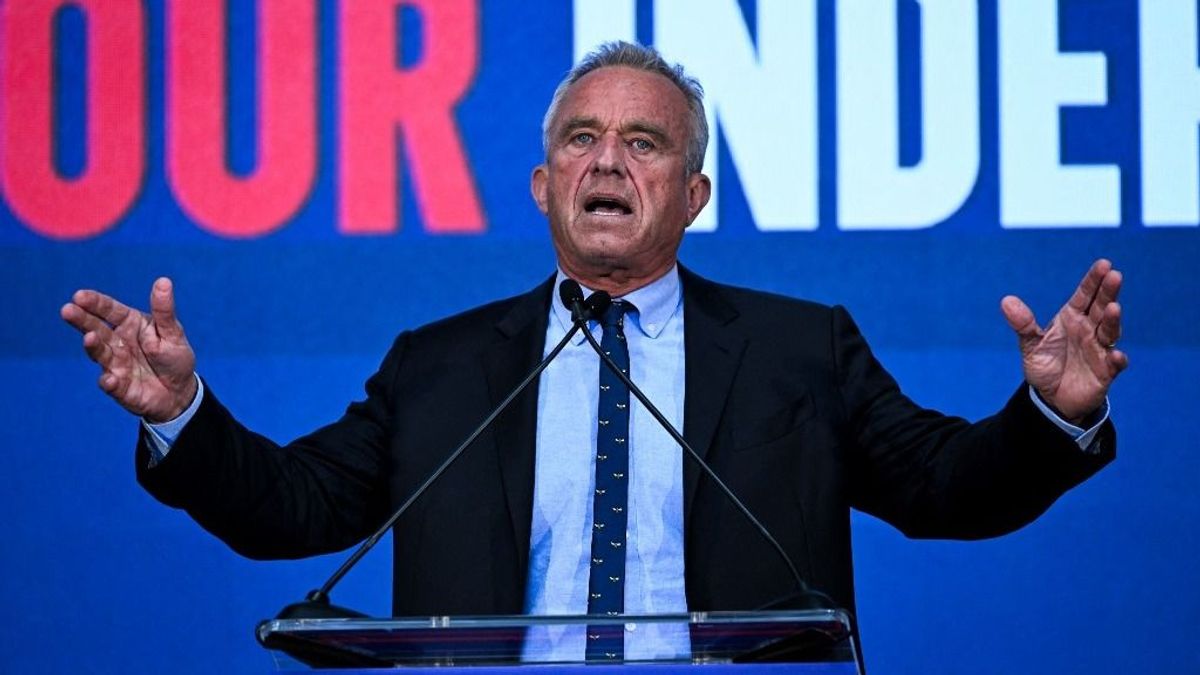 Komoly gondot okozhat Joe Bidennek a Kennedy család renegát tagja