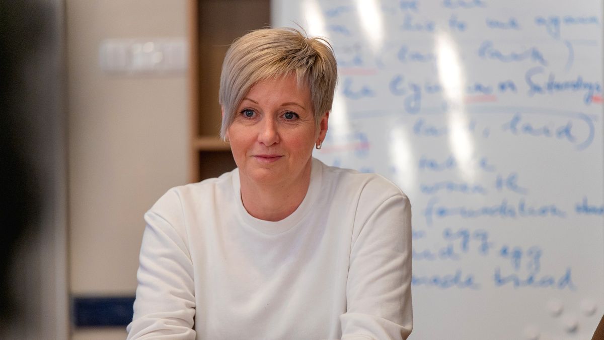 Baranyi Krisztinát csak akkor látni Ferencvárosban, ha valamilyen videót vesznek fel Karácsony Gergellyel – a IX. kerület fideszes polgármester-jelöltje a Mandinernek