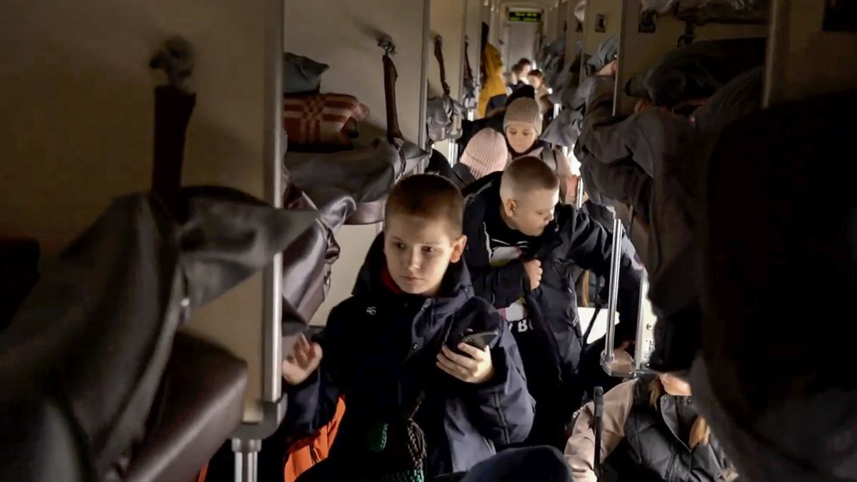 Több tucat gyerek térhet vissza hazájába egy orosz-ukrán megállapodás szerint
