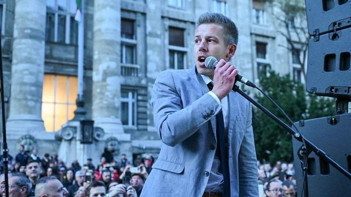 Magyar Péter húsvéthétfőn is fenyegetőzik, illetve azt állítja: már a Dobrev-féle árnyékkormányból is keresik