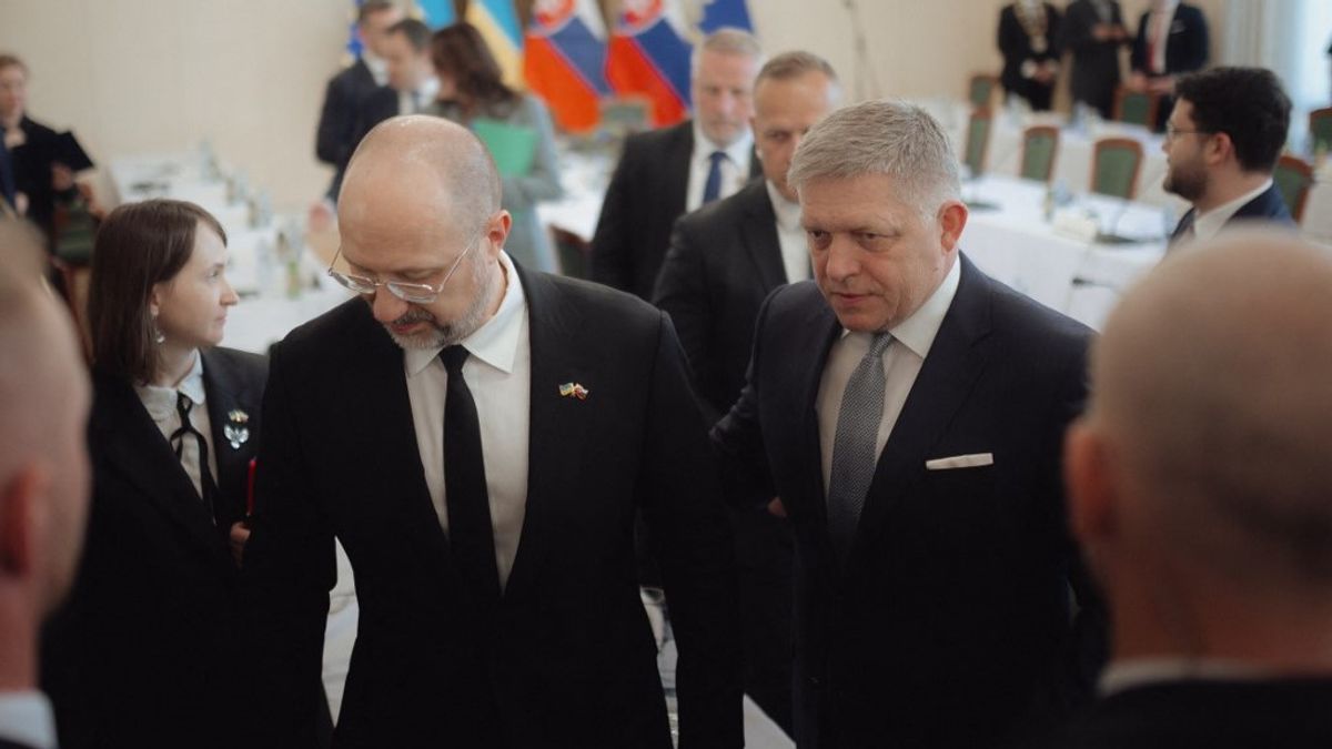 Teljes fordulat Szlovákiában: Fico támogatja Ukrajna EU-s csatlakozását