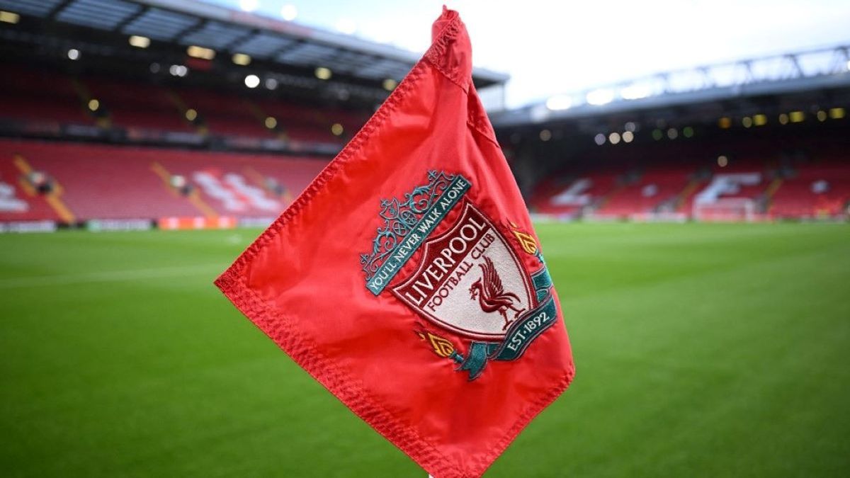 Új falfestmény bukkant fel Liverpoolban, tippelhet, kit ábrázol