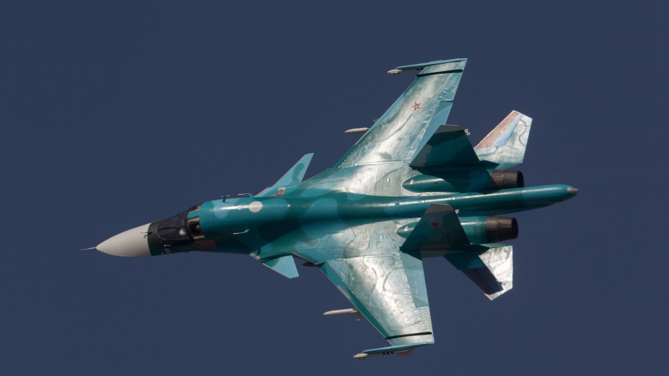 Sukhoi Su-34 jet fighter-bomber of Russian Air Force performs its demonstration flight at MAKS-2015 airshow near Zhukovsky
