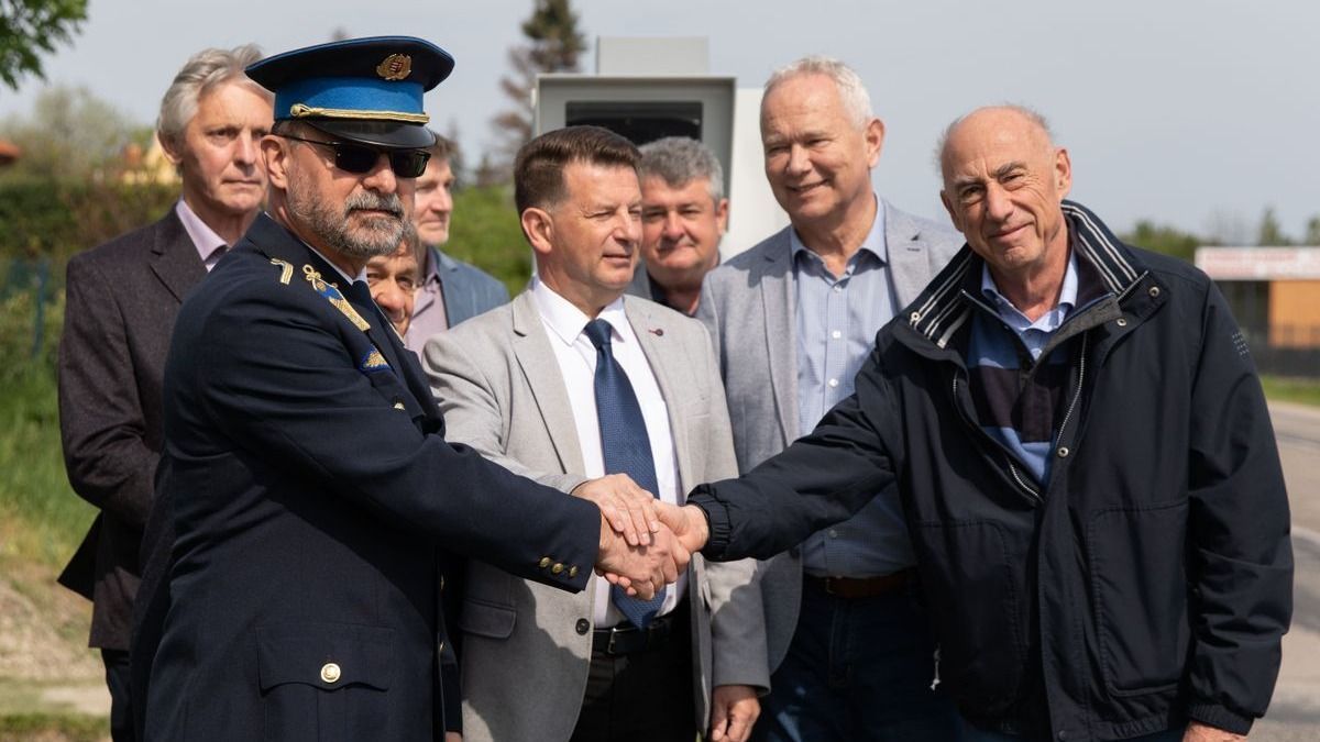 Óvatosan a Balatonnál: itt vannak az új traffik