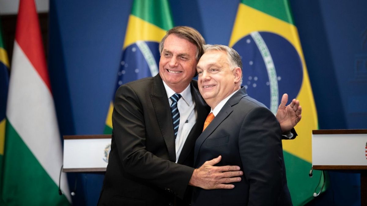 Orbán és Bolsonaro kapcsolata miatt aggódnak az európai lapnál