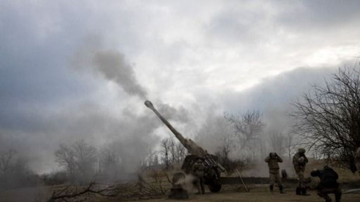 Kész a terv: a Pentagon tüzérséget és légvédelmet készül Ukrajnába küldeni – Mandiner