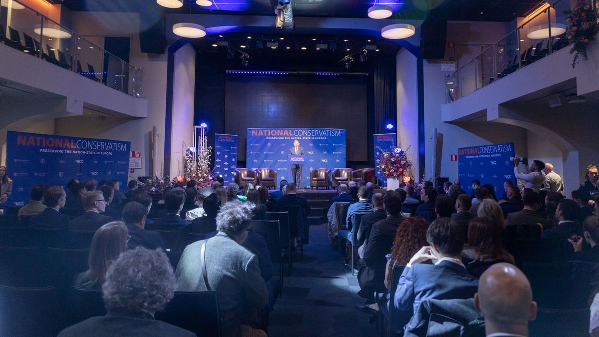 Yoram Hazony a brüsszeli NatCon konferencián: A baloldal fél a nemzeti függetlenség eszméjétől!