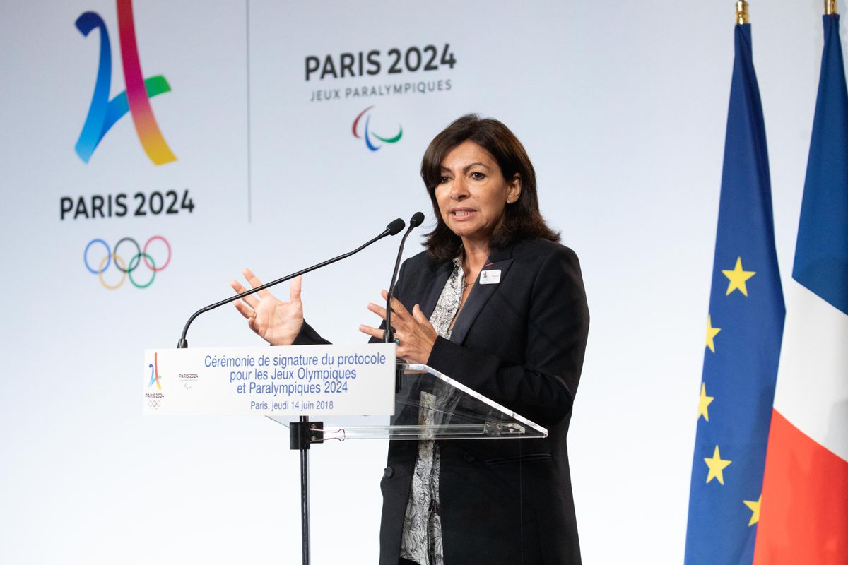 Paris Mayor Anne Hidalgo Signs A Protocol Organization With Olympic & Para Olympic Games