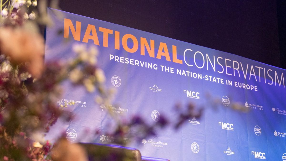 Orbán Viktor a brüsszeli NatCon konferencián