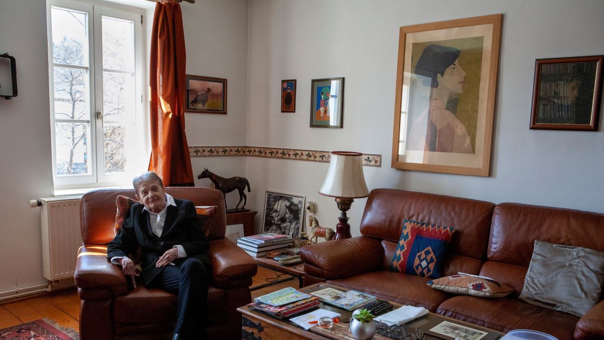 Ennyiért árulják Törőcsik Mari otthonát