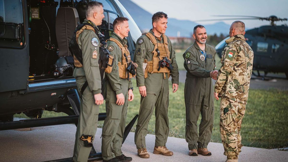 Magyar katonák mentettek meg túrázókat a boszniai hegyekben