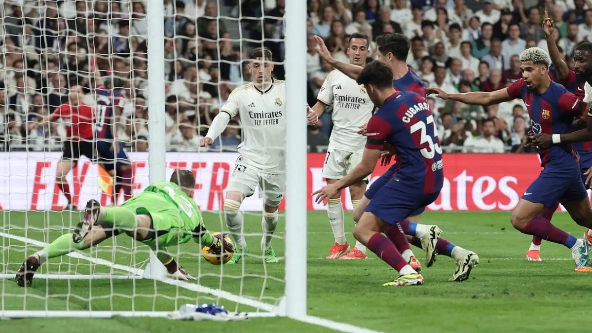Kiszivárgott: ez a párbeszéd zajlott az El Clasico játékvezetői között, Yamal meg nem adott gólja után! (VIDEÓ)
