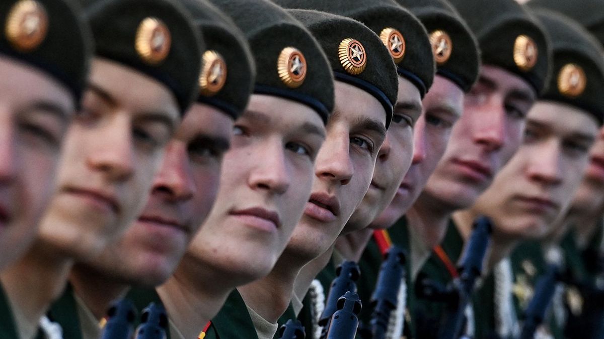 Közel az ukrán összeomlás? Négy frontszakaszon tört előre az orosz hadsereg