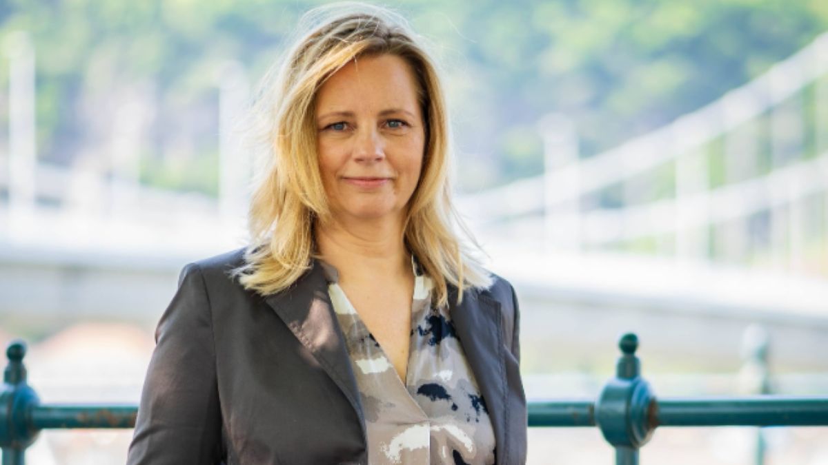 Hoppá: Bródy János felesége Juhász Péter csapatában indul a választáson