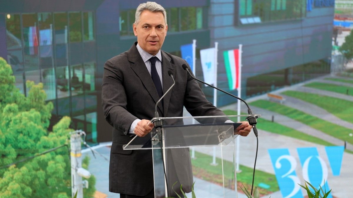 Újabb nagyberuházást jelentett be Lázár János