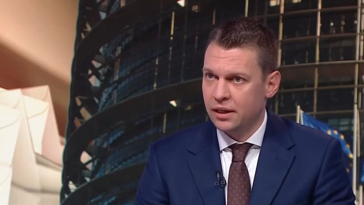 Menczer Tamás a Tisza pártról: Amit csinálnak, az egy piramisjáték