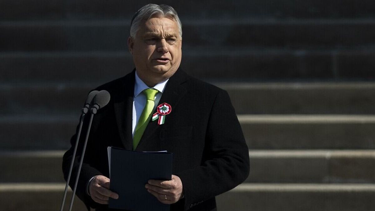 Jó helyen keresgélnek? Weber és Stoltenberg helyett Orbánban látják az EU-ra leselkedő veszélyt az olaszok