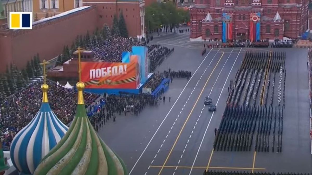 Így ünnepelnek Putyinék a nácik felett aratott győzelem 79. évfordulóján (Videó)
