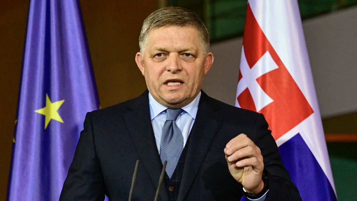 Sajtóértesülés: a Fico elleni merénylő az ellenzéki Progresszív Szlovákia szimpatizánsa lehet