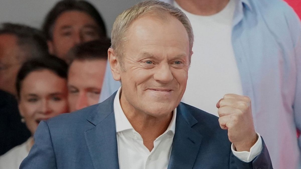 Hivatalos: az Európai Bizottság lezárja a Lengyelországgal szemben indított 7-es cikkely szerinti eljárást