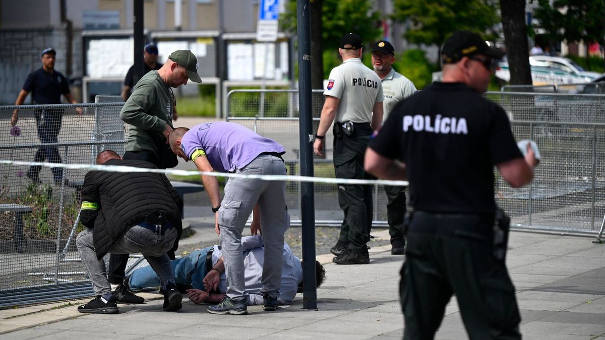 Az ukránoknak szurkol, a liberális pártot támogatja Fico támadója, de a szlovák ellenzéki sajtó gyűlöletkampánya is közrejátszhatott a merényletben