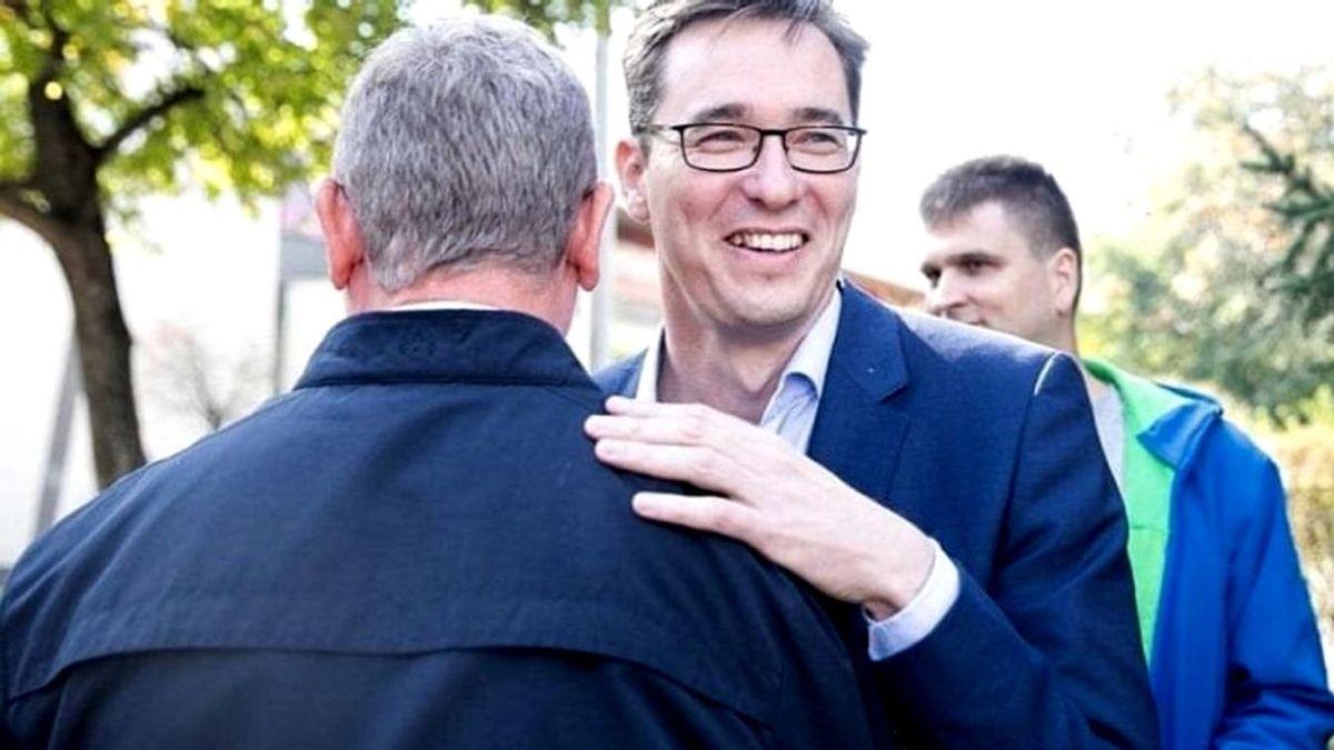 Szentkirályi Alexandra: Karácsony beállt a Gyurcsány házaspár védőszárnyai alá, és most azon hisztizik, hogy miért kérdezik erről?!
