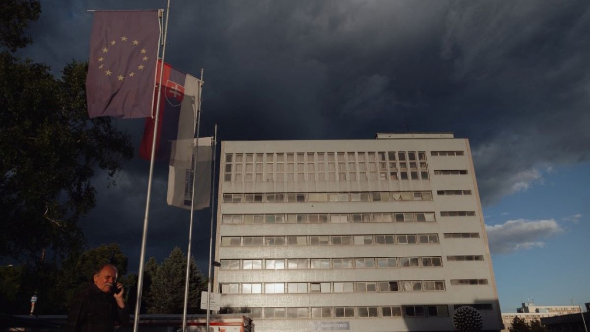 Véget ért Robert Fico műtéte: az orvosok mindent megtettek