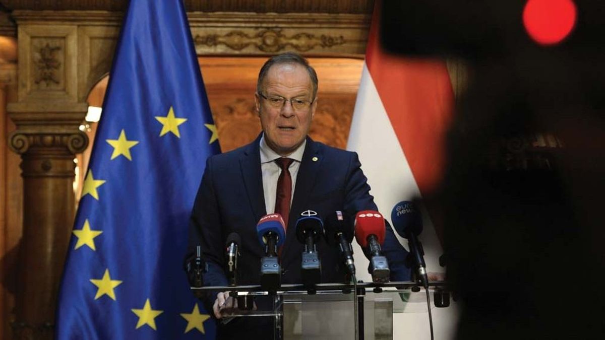Navracsics Tibor rendkívüli bejelentést tett az uniós megállapodás ügyében