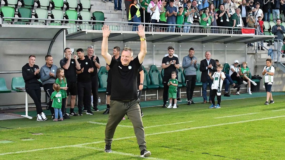 Az év edzőjének döbbenetes fohásza: A legfontosabb az lenne, hogy nekünk is legyen szponzorunk, mert nincs!