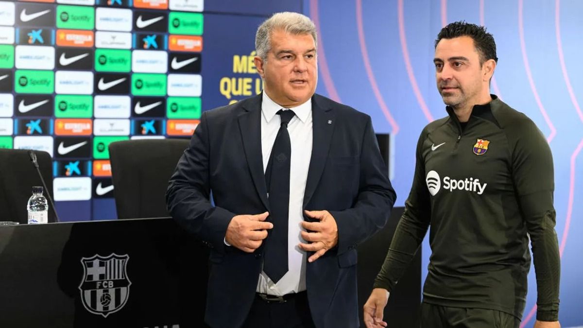 Adiós, Xavi! Mégis távozik a Barcelona vezetőedzője – már az utódja is megvan!