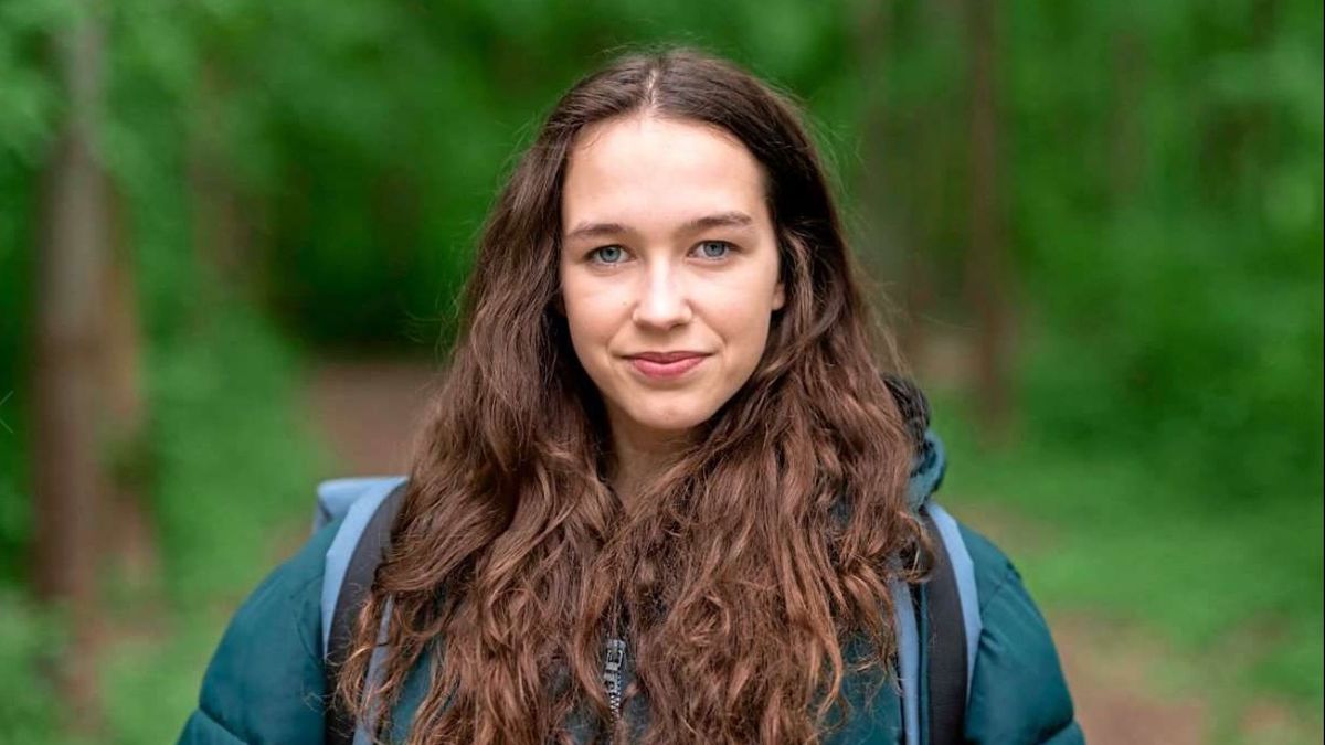„Problematikus a viszonya a valósággal” – nahát, krónikus hazudozó lenne a karizmatikus EP-listavezető, az „osztrák Greta Thunberg”?