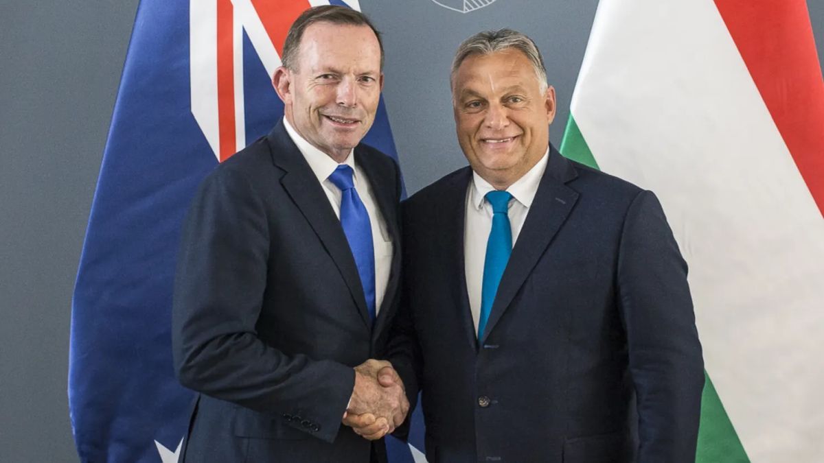 Magyarország világszerte a konzervatívok fókuszpontjává vált – Tony Abbott a Mandinernek