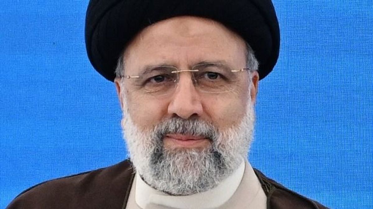 Veszprémy László Bernát: Mit jelent az iráni politika szempontjából Ebrahim Raiszi iráni elnök halála? – Mandiner