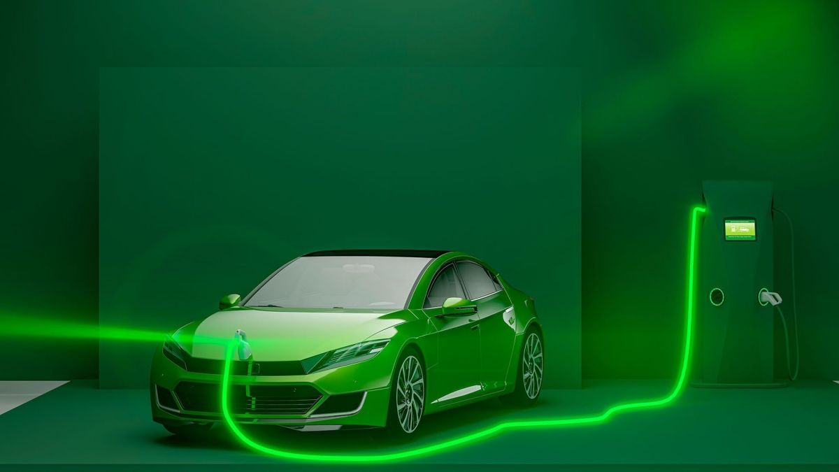 Nagy Márton bejelentette: hatalmas támogatás jöhet az elektromos autókra