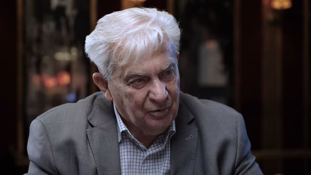 Fúú! Minden rossz a magyar gazdaságban. De akkor miért nem omlik össze? Mert az nehéz neki – olvasható ki Chikán Attila közgazdász legutóbbi nyilatkozatából
