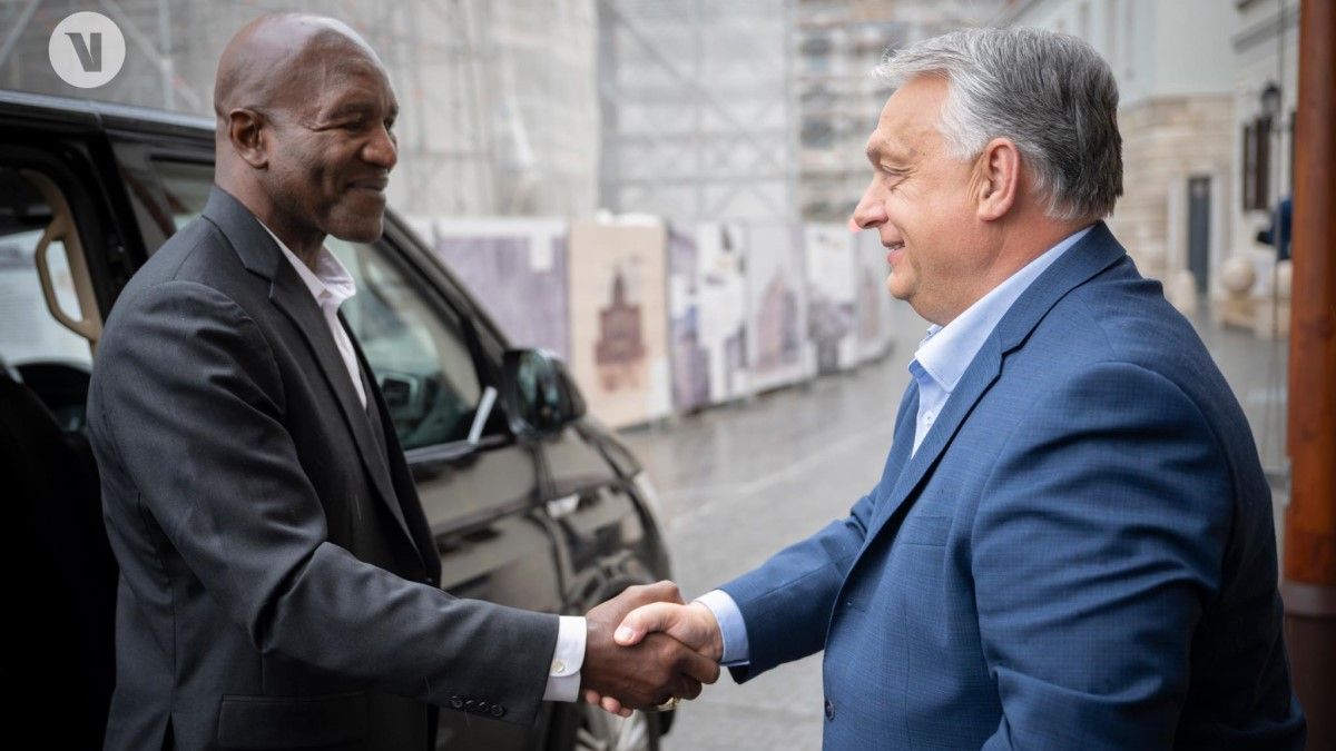 Boxlegendát fogadott Orbán Viktor a Karmelitában (FOTÓK)