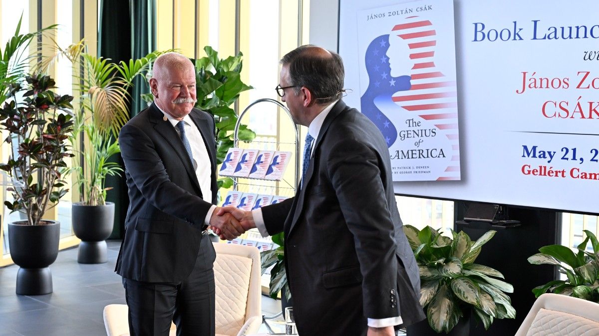 Csák János könyvét dicséri egy amerikai portál
