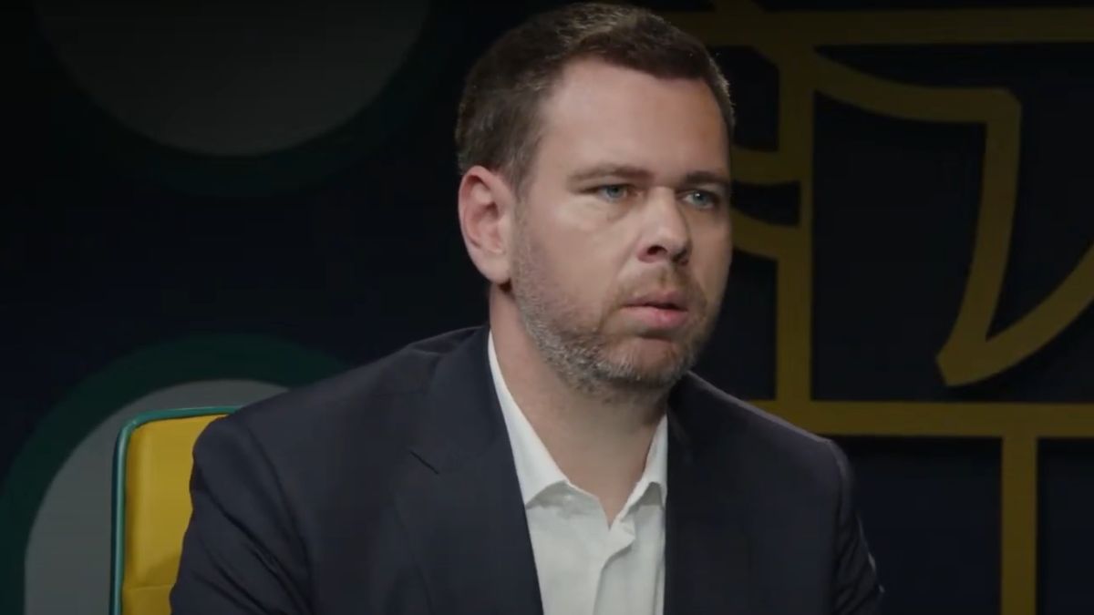 Vitézy Dávid szerint Dobrev zsákmányként hordja körbe Karácsonyt