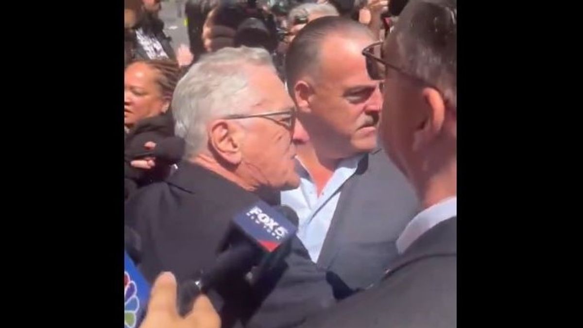„Gengszterek vagytok, baszódj meg!” – üvöltötte Robert De Niro egy Trump-szimpatizánsnak (VIDEÓ)
