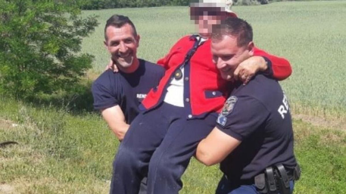 Ismét a gondosóra mentett életet – 15 rendőrrel és drónnal is keresték az eltévedt idős asszonyt