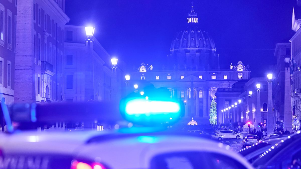 A bankautomata helyett a saját karját robbantotta le egy román rabló Olaszországban