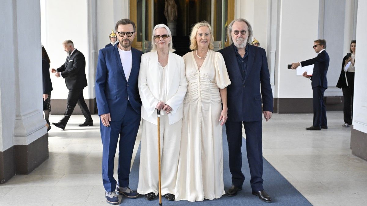 Legendás zenekar tagjait tüntette ki a svéd király
