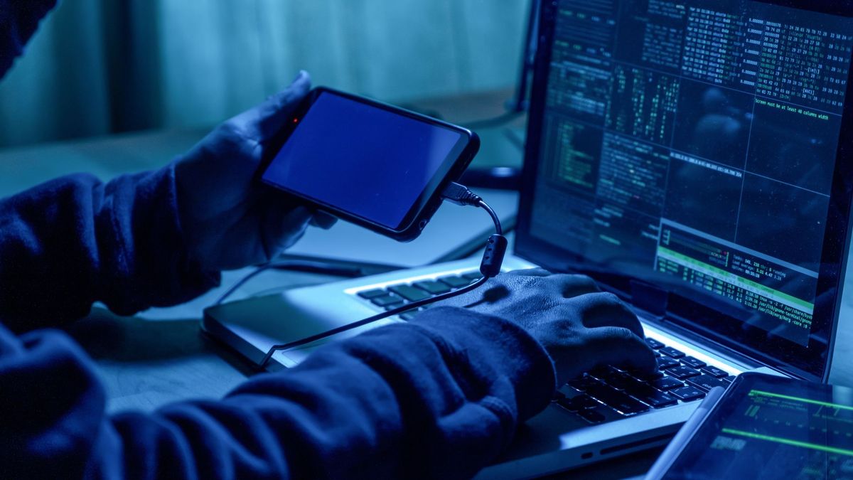 Rejtett eszközöket is bevetett a választók feltérképezésére a Karácsonyt segítő DatAdat 2019-ben