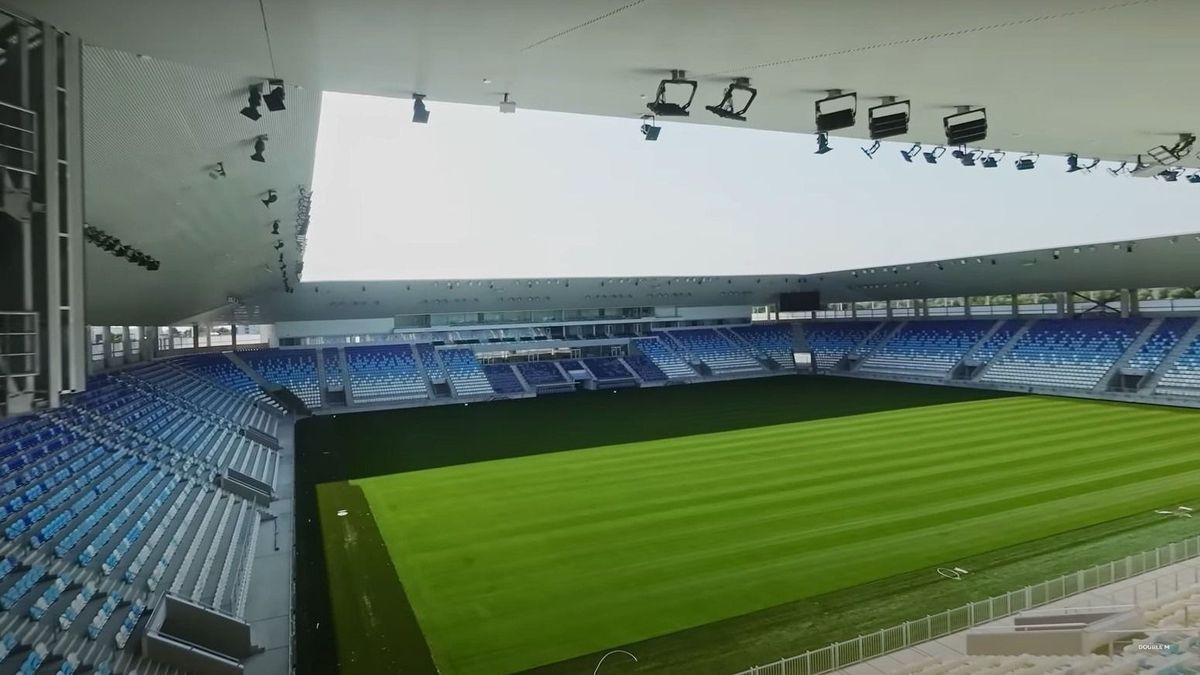 Szitává lőtték a Mészáros Lőrinc tulajdonában lévő eszéki klub sportigazgatójának autóját