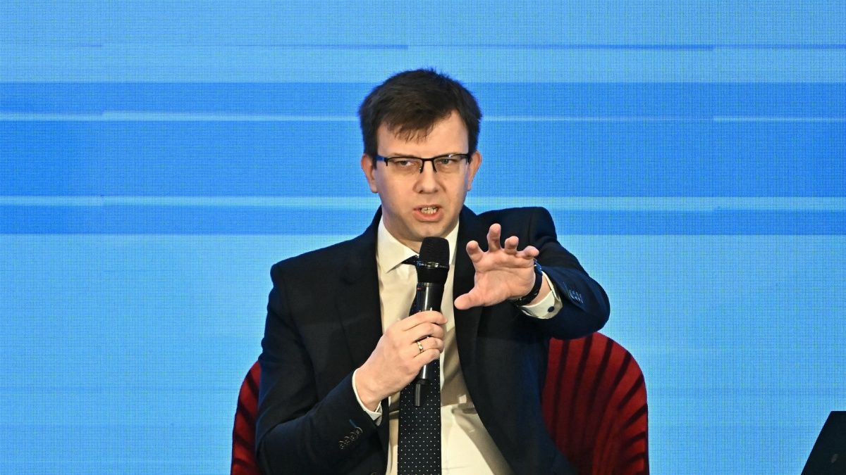 Izraelnek üzent a magyar miniszter