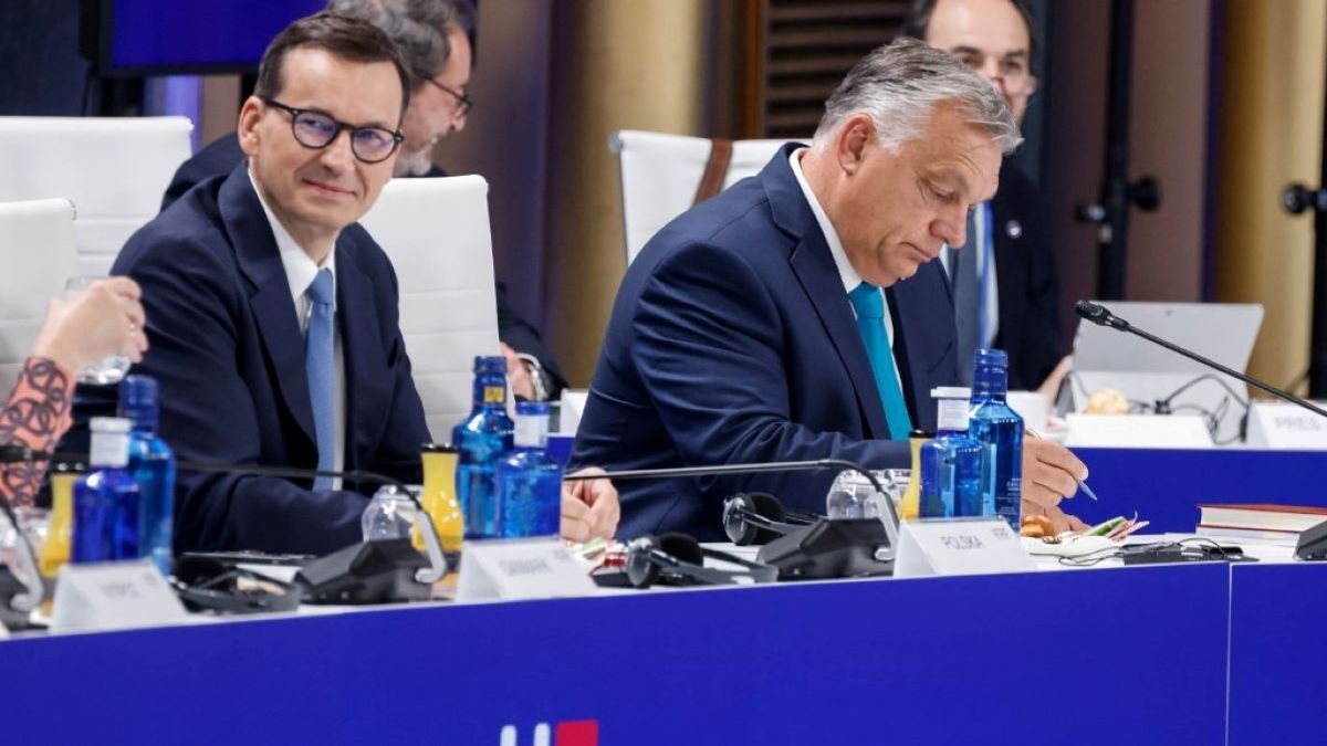 Pofon a baloldalnak: meglebegtette Morawiecki, hogy összefognak Orbán Viktorral az EP-ben