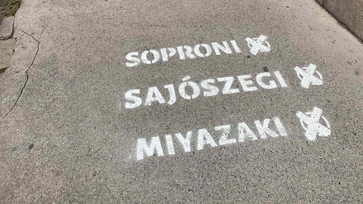 Jogsértőnek minősítették Soproni kampánylépését